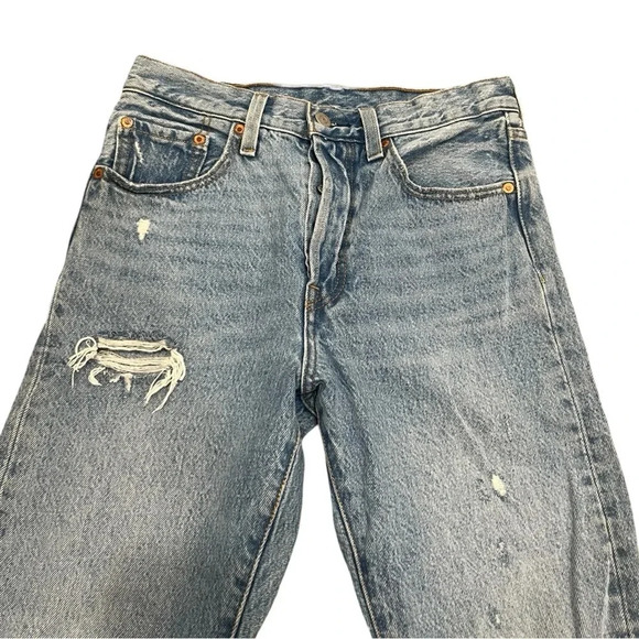 Levis Premium 501 Skinny Jeans | Light Wash distressed | W26 L28 - Picture 2 of 8